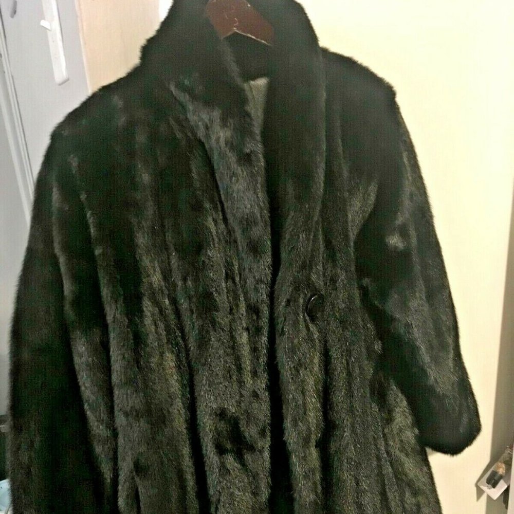 Ranch Mink Stroller, Reversible Black Mink Fur